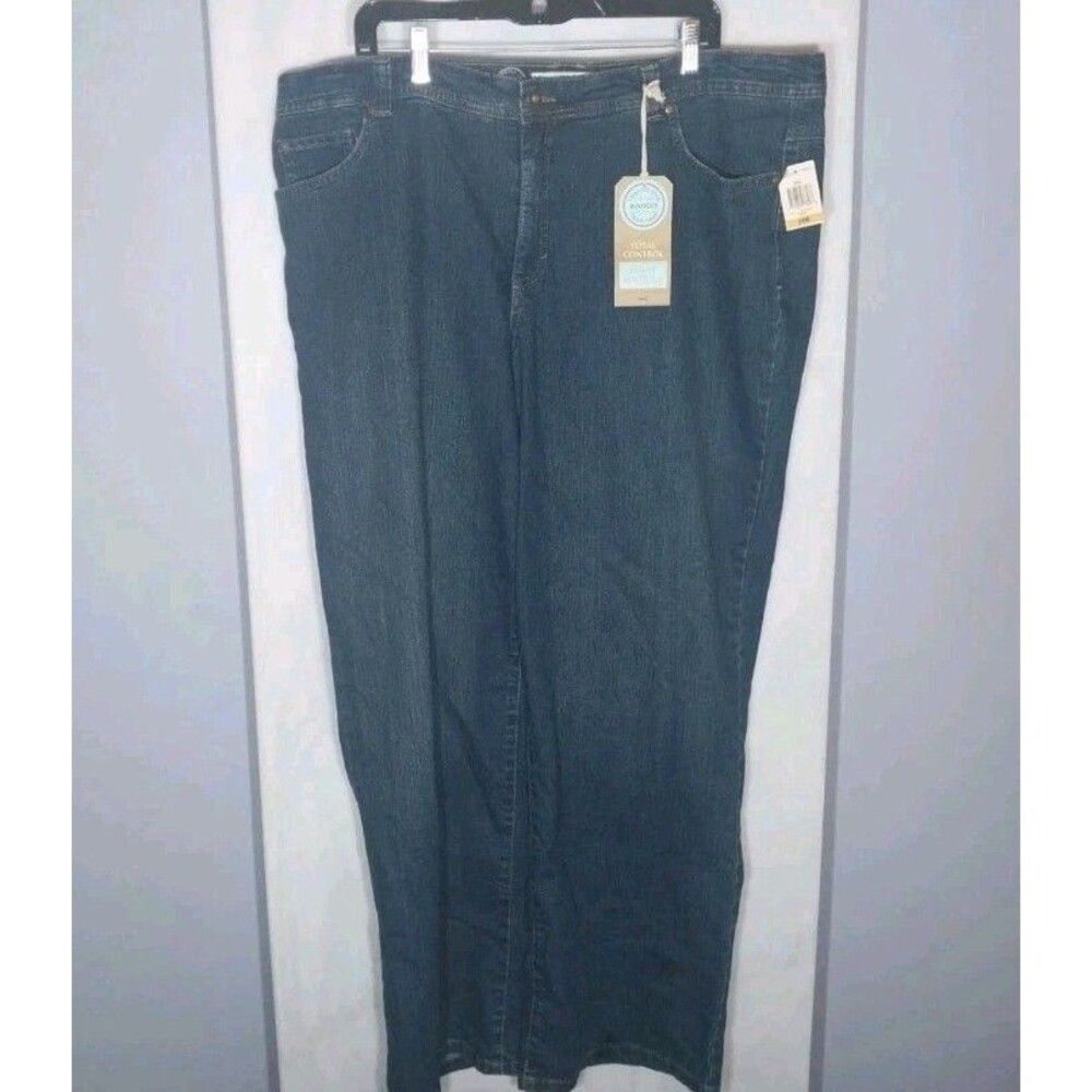 Charter Club 24W Curvy Bootcut Jeans Total Control High Rise 31x44 NWT